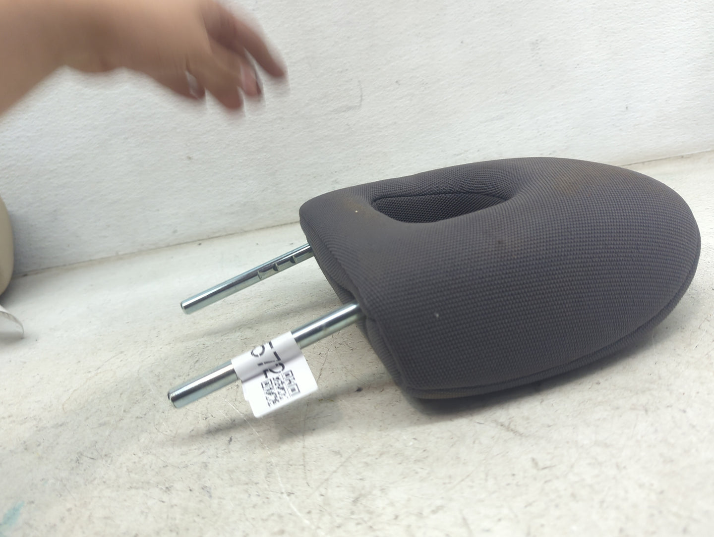 2001 Toyota Rav4 Headrest Head Rest Front Driver Passenger Seat Fits OEM Used Auto Parts - Oemusedautoparts1.com