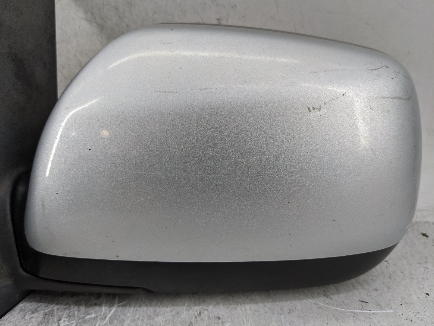 2001-2003 Toyota Rav4 Driver Side View Mirror - Left Door Mirror OEM Used - Oemusedautoparts1.com