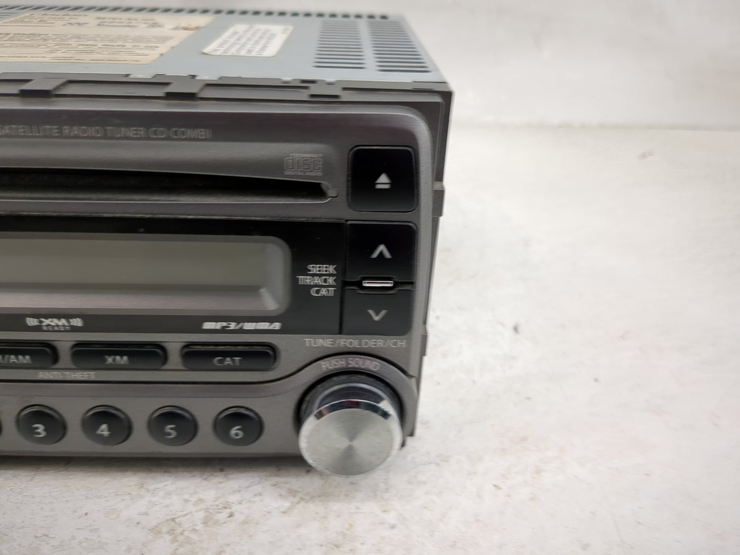 2001-2002 Toyota Sequoia Radio AM FM Cd Player Receiver Replacement P/N:39101-54J00 Fits Fits 1999 2000 2001 2002 2003 OEM U