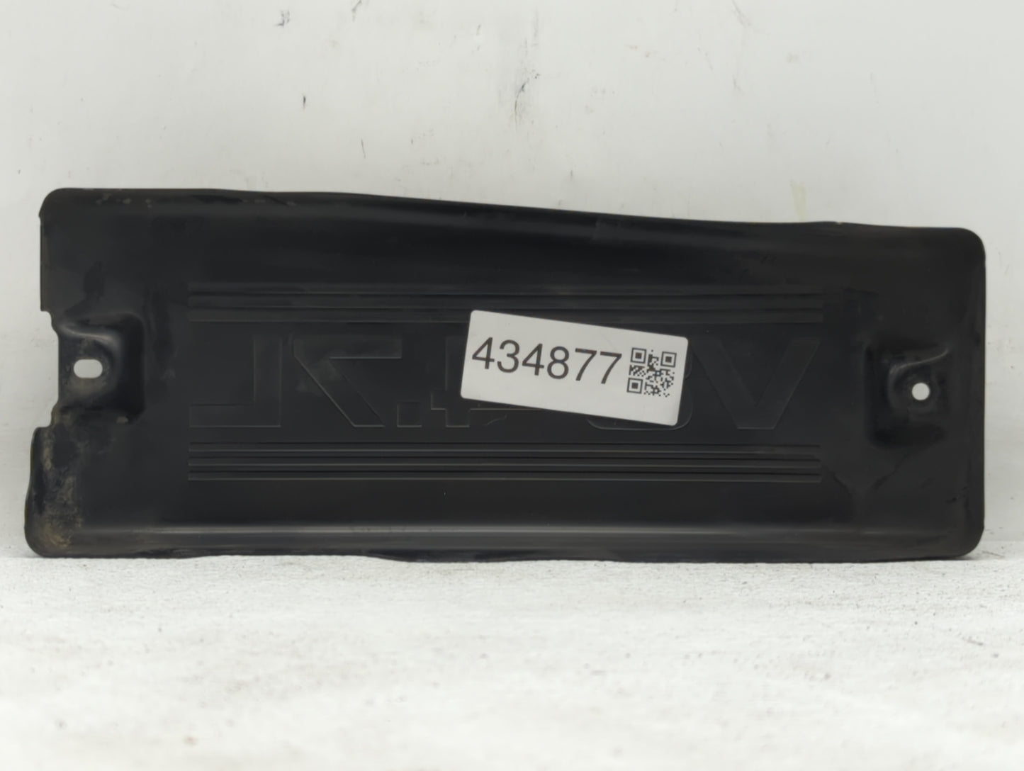 2001 Toyota Sequoia Engine Cover - Oemusedautoparts1.com