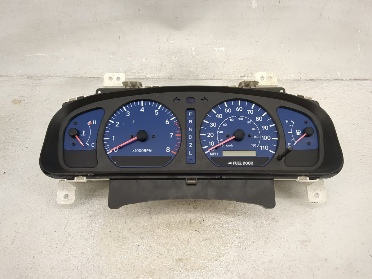 2001-2003 Toyota Sienna Instrument Cluster Speedometer Gauges P/N:83800-08050-00 TN257320-7040 Miles:106K Fits Fits 2001 200