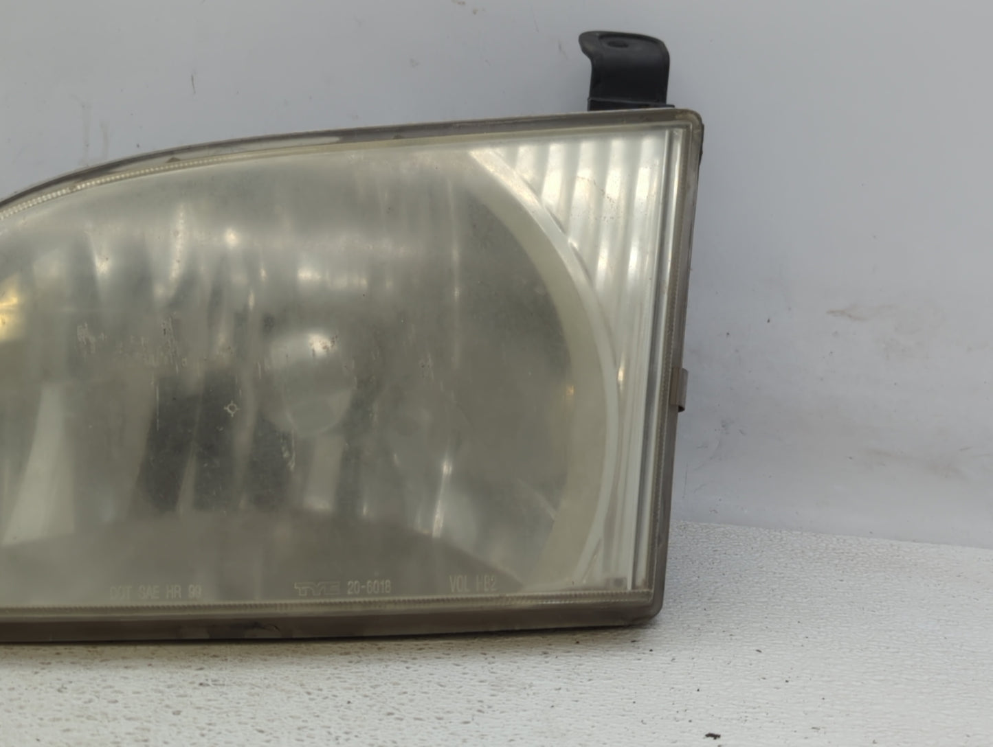 2001-2003 Toyota Sienna Driver Left Oem Head Light Headlight Lamp - Oemusedautoparts1.com