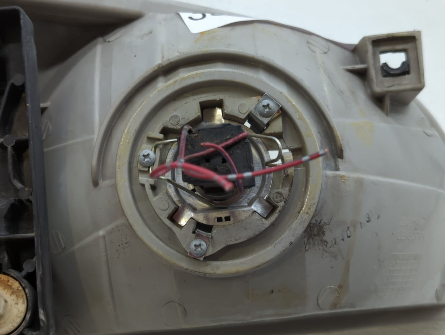 2001-2003 Toyota Sienna Driver Left Oem Head Light Headlight Lamp - Oemusedautoparts1.com