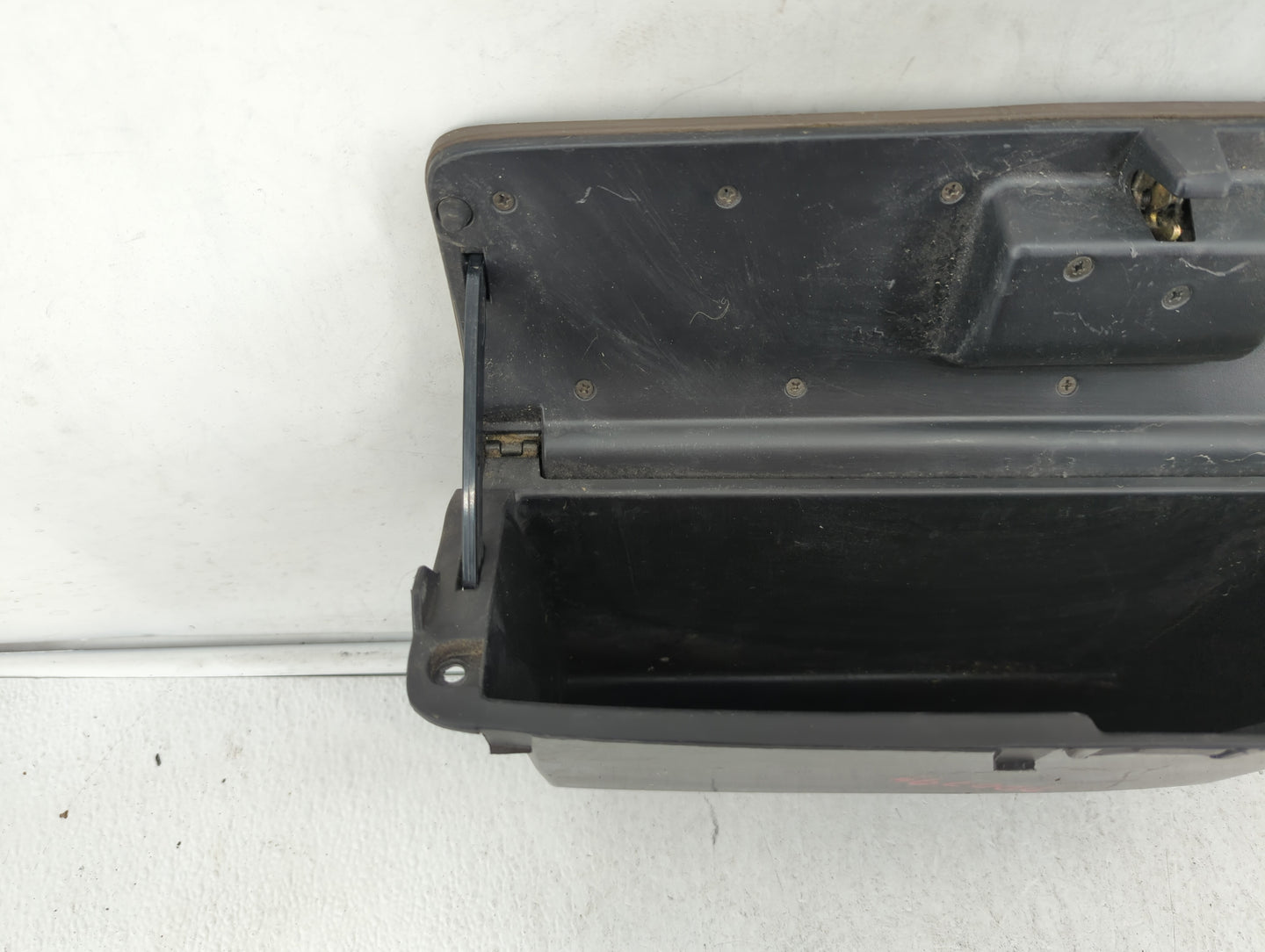 2001 Toyota Sienna Passenger Glove Box Door Storage Compartment Brown - Oemusedautoparts1.com
