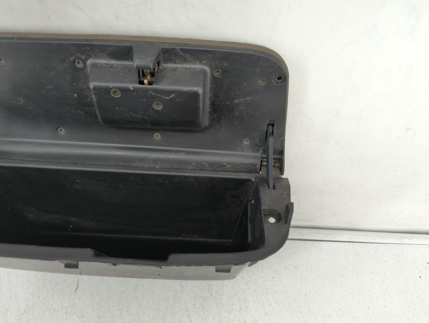 2001 Toyota Sienna Passenger Glove Box Door Storage Compartment Brown - Oemusedautoparts1.com
