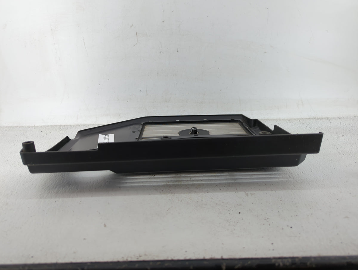 2001 Toyota Sienna Engine Cover 437073 - Oemusedautoparts1.com