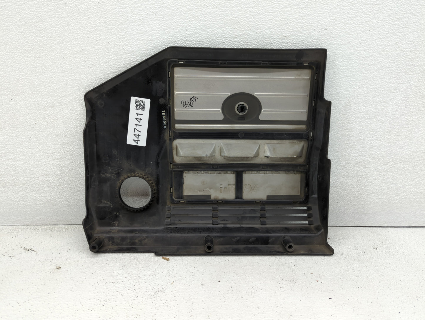 2001 Toyota Sienna Engine Cover - Oemusedautoparts1.com