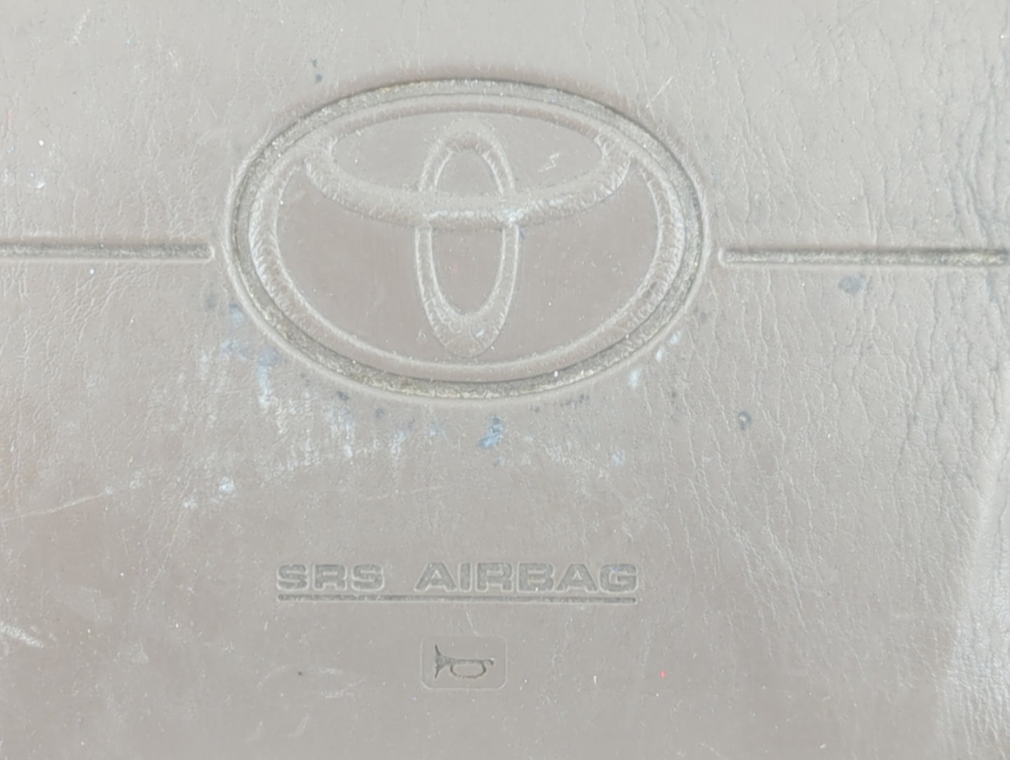 1999-2003 Toyota Sienna Air Bag Driver Left Steering Wheel Mounted Fits Fits 1999 2000 2001 2002 2003 OEM Used Auto Parts - 
