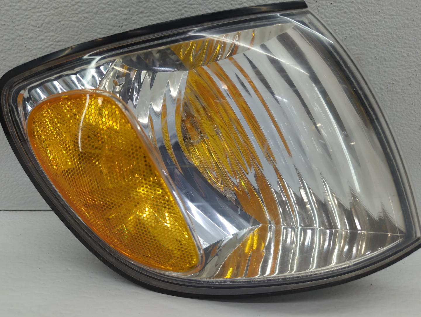 2001-2003 Toyota Sienna Driver Left Oem Head Light Headlight Lamp - Oemusedautoparts1.com