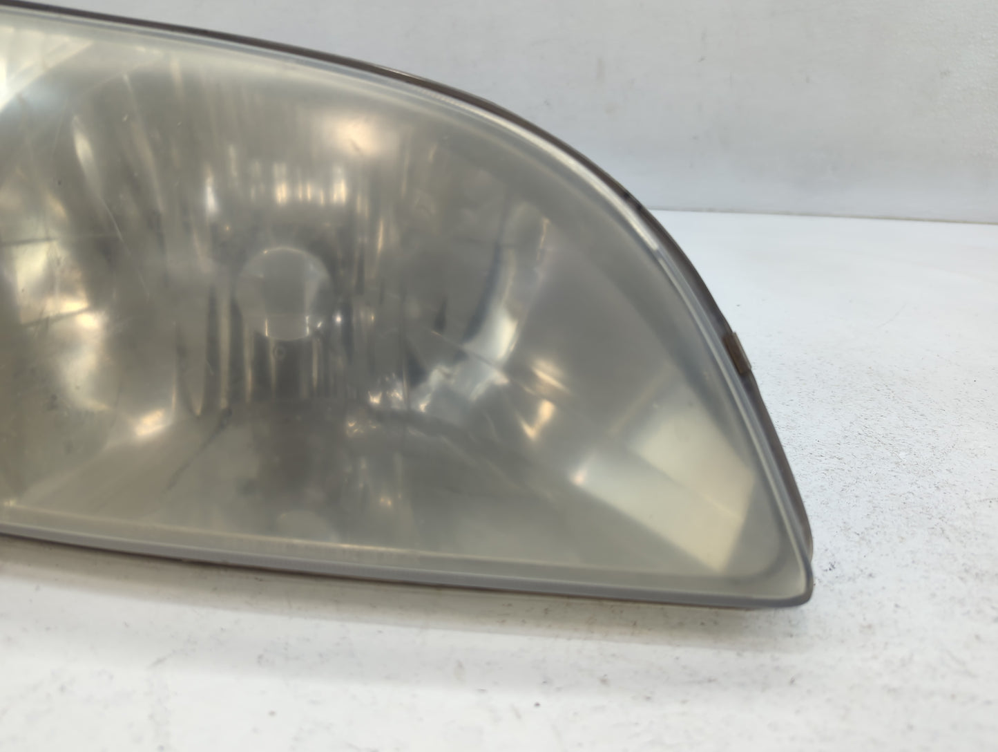 2001-2003 Toyota Sienna Passenger Right Oem Head Light Headlight Lamp - Oemusedautoparts1.com