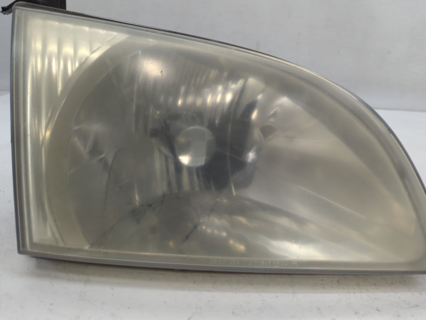 2001-2003 Toyota Sienna Passenger Right Oem Head Light Headlight Lamp - Oemusedautoparts1.com
