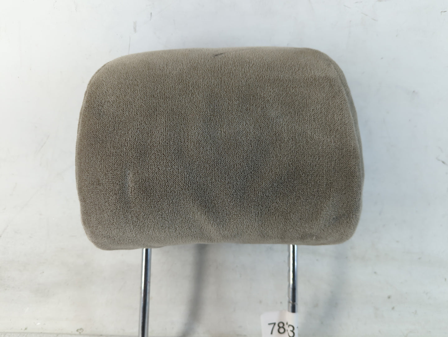 2001 Toyota Sienna Headrest Head Rest Front Driver Passenger Seat Fits OEM Used Auto Parts - Oemusedautoparts1.com