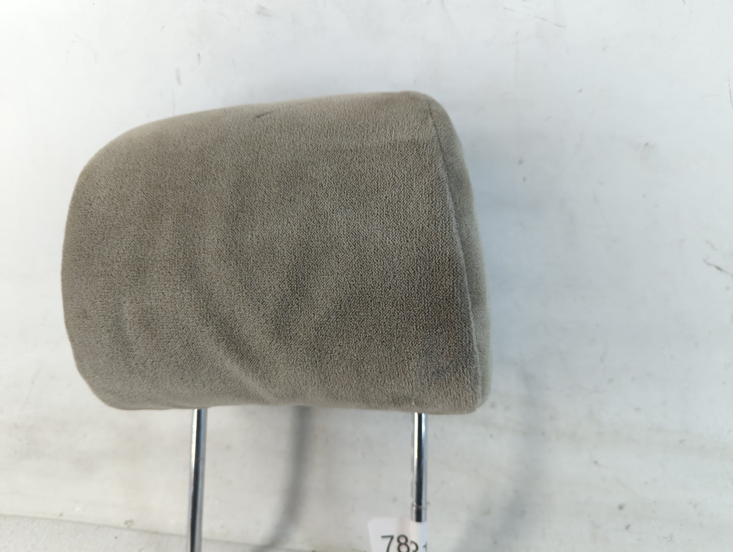 2001 Toyota Sienna Headrest Head Rest Front Driver Passenger Seat Fits OEM Used Auto Parts - Oemusedautoparts1.com
