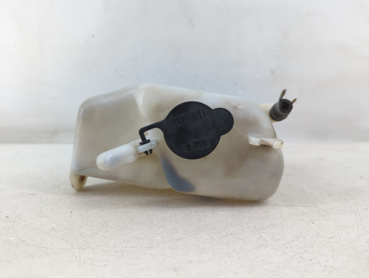 2000-2003 Toyota Solara Radiator Coolant Overflow Expansion Tank Bottle - Oemusedautoparts1.com
