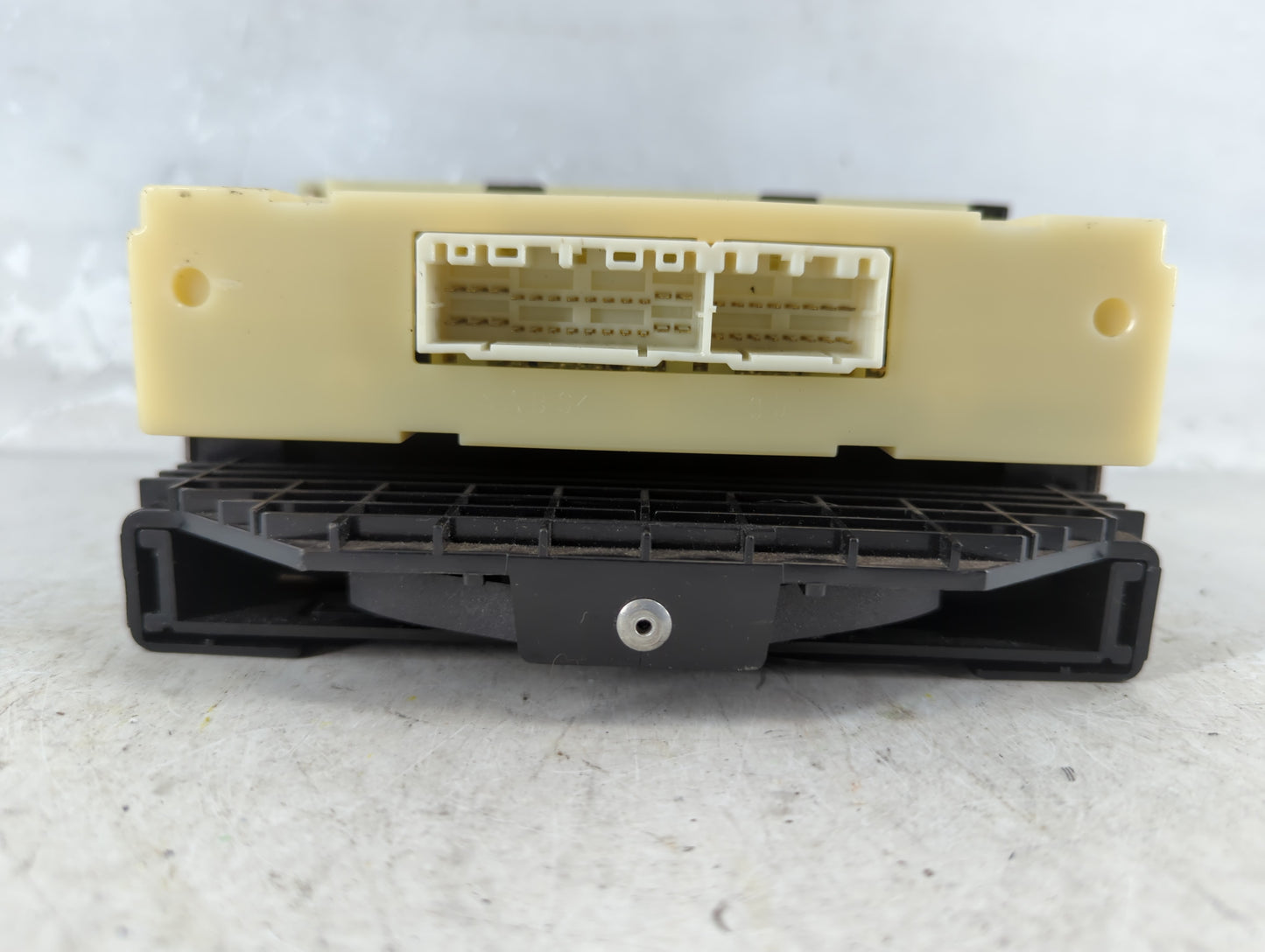 2001 Toyota Solara Climate Control Module Temperature AC/Heater Replacement Fits OEM Used Auto Parts - Oemusedautoparts1.com