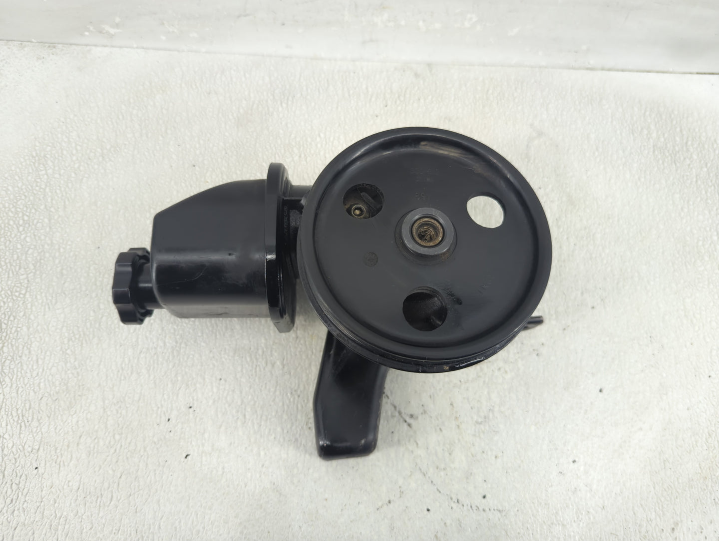 1995-2001 Toyota Tacoma Power Steering Column Pump Oem 1275374 - Oemusedautoparts1.com