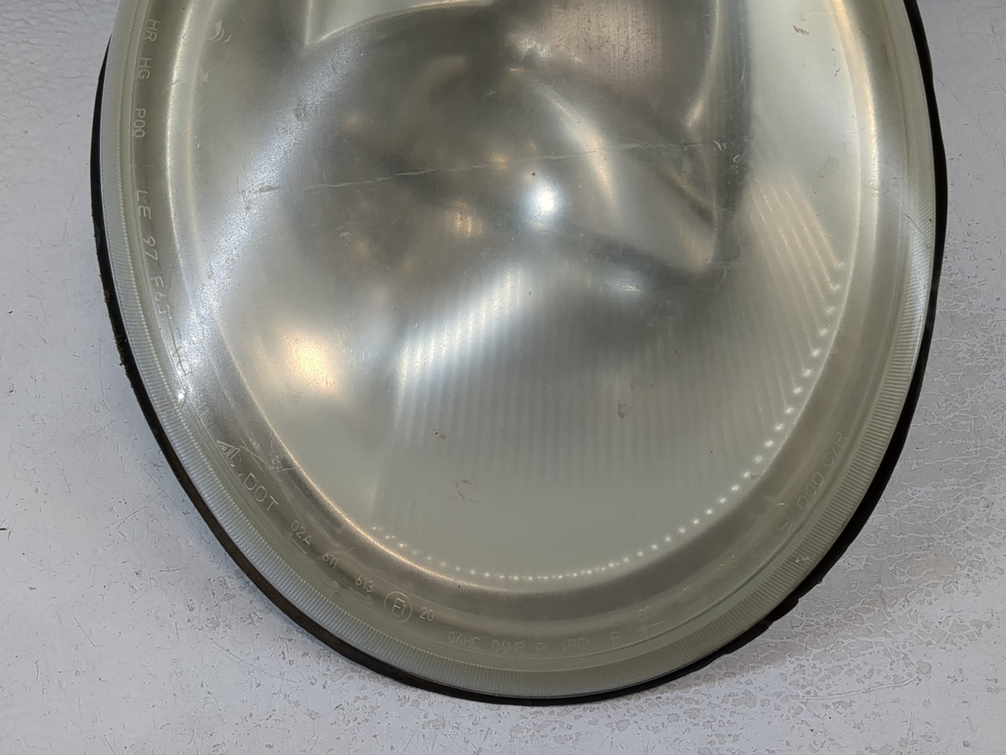 1998 Volkswagen Beetle Passenger Right Oem Head Light Headlight Lamp - Oemusedautoparts1.com