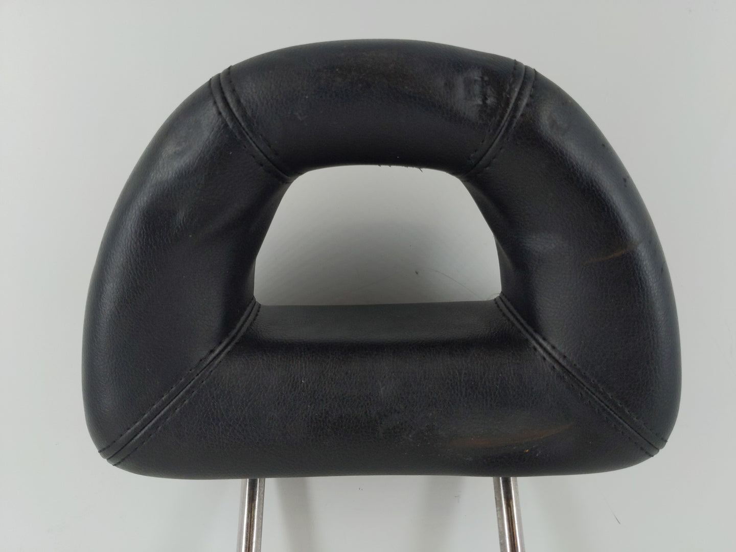 2000-2002 Volkswagen Beetle Headrest Head Rest Rear Center Seat Fits Fits 2000 2001 2002 OEM Used Auto Parts - Oemusedautopa