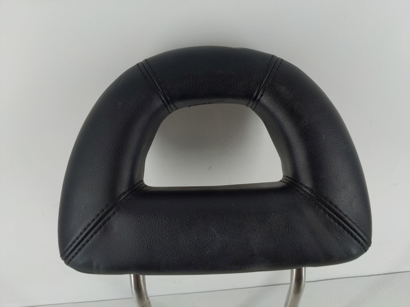 2000-2002 Volkswagen Beetle Headrest Head Rest Rear Center Seat Fits Fits 2000 2001 2002 OEM Used Auto Parts - Oemusedautopa