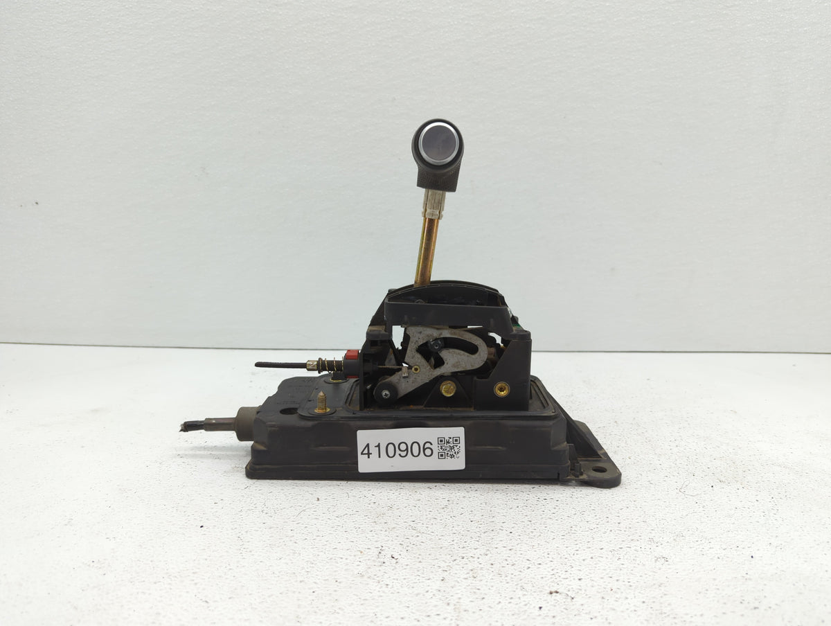 2001 Volkswagen Beetle Floor Console Assembly Shifter - Oemusedautoparts1.com