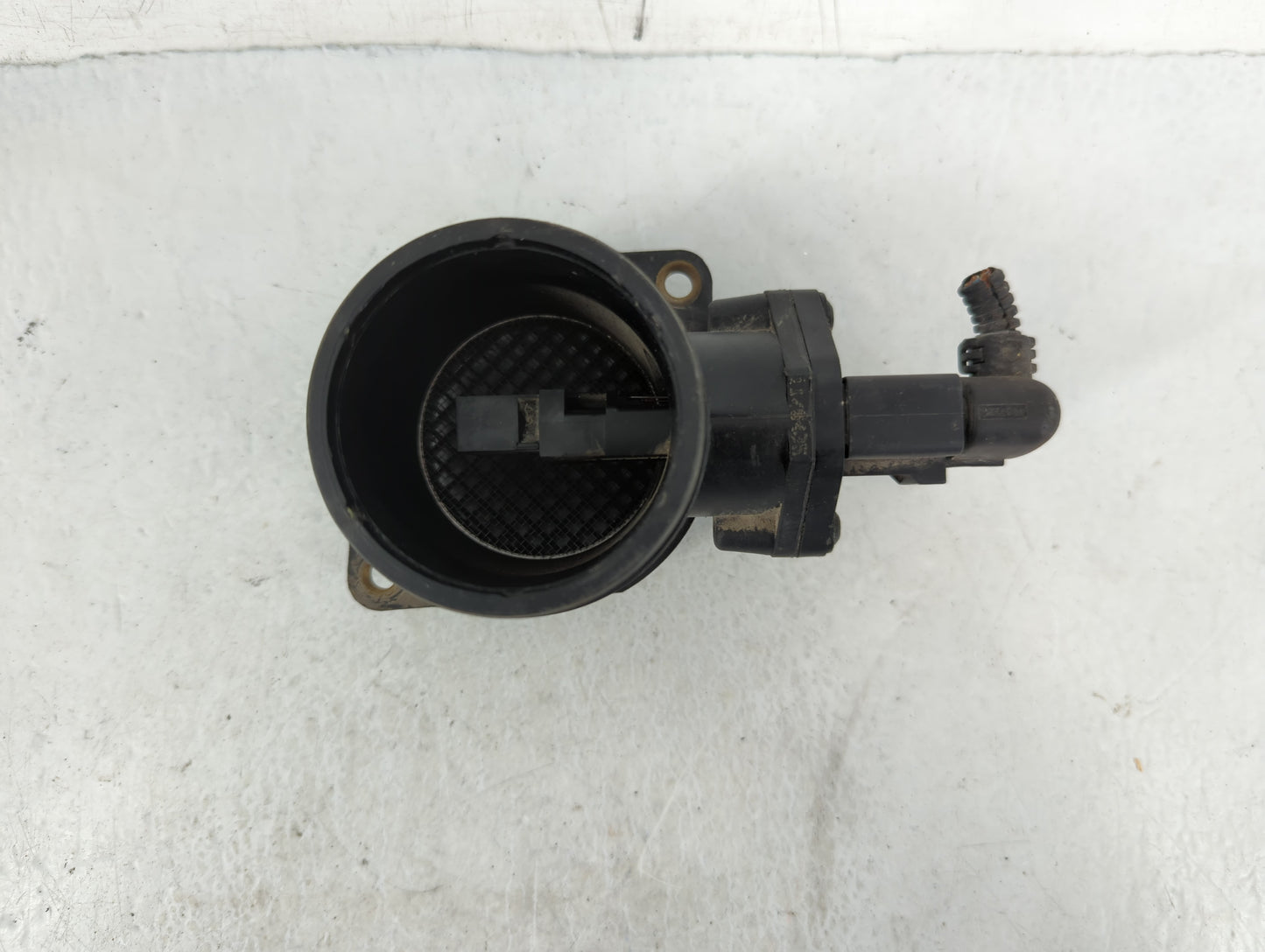 1998-2001 Volkswagen Beetle Mass Air Flow Meter Maf - Oemusedautoparts1.com