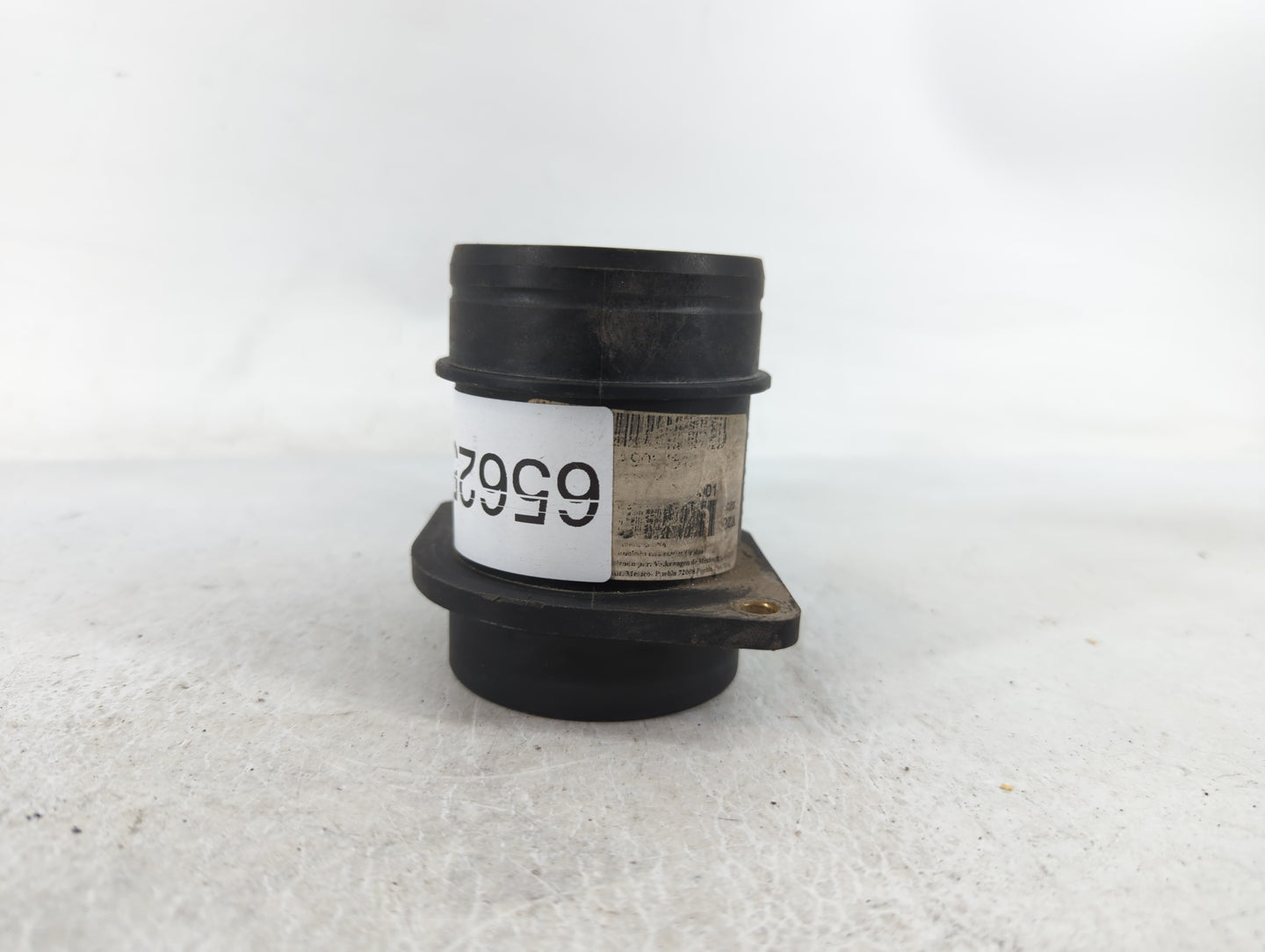 1998-2001 Volkswagen Beetle Mass Air Flow Meter Maf - Oemusedautoparts1.com