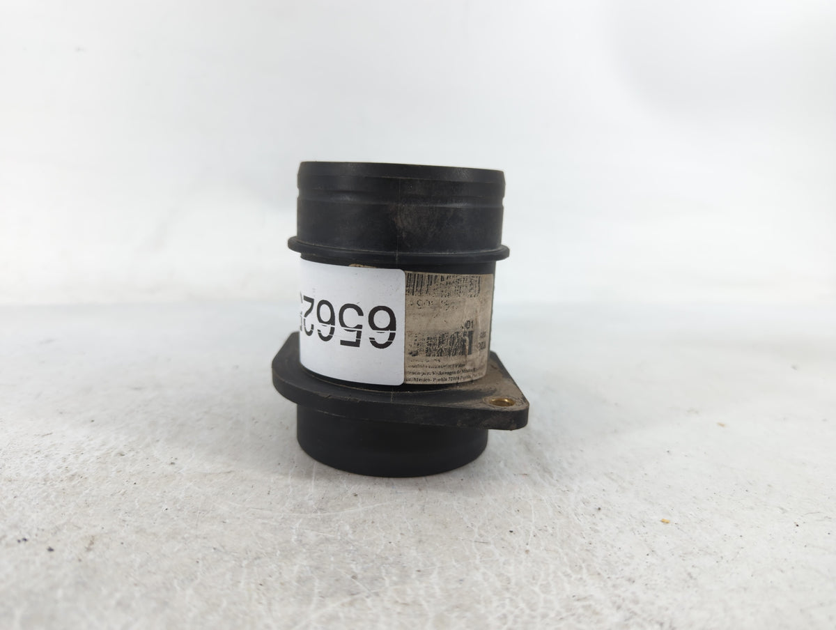 1998-2001 Volkswagen Beetle Mass Air Flow Meter Maf Sensor - Oemusedautoparts1.com