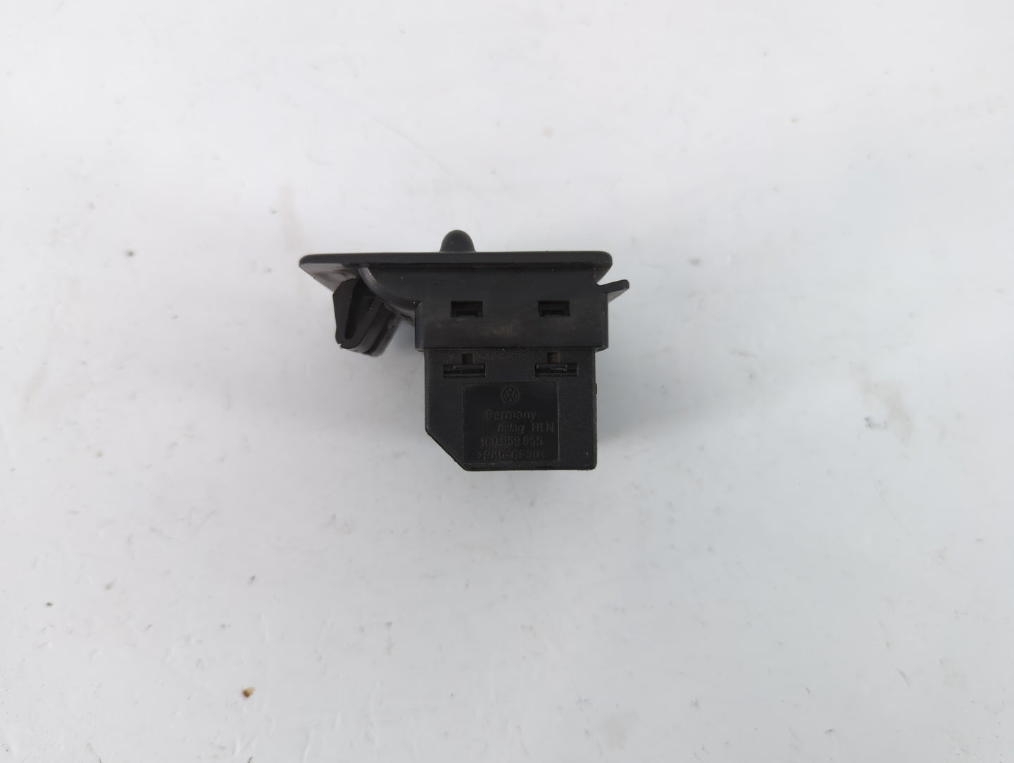 2000-2008 Volkswagen Beetle Master Power Window Switch Replacement Driver Side Left P/N:1C0 959 855 Fits OEM Used Auto Parts