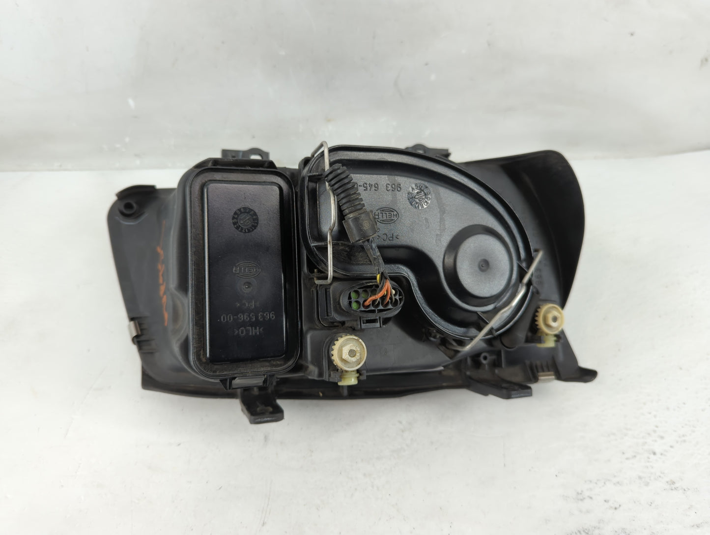 1999-2002 Volkswagen Jetta Driver Left Oem Head Light Headlight Lamp - Oemusedautoparts1.com