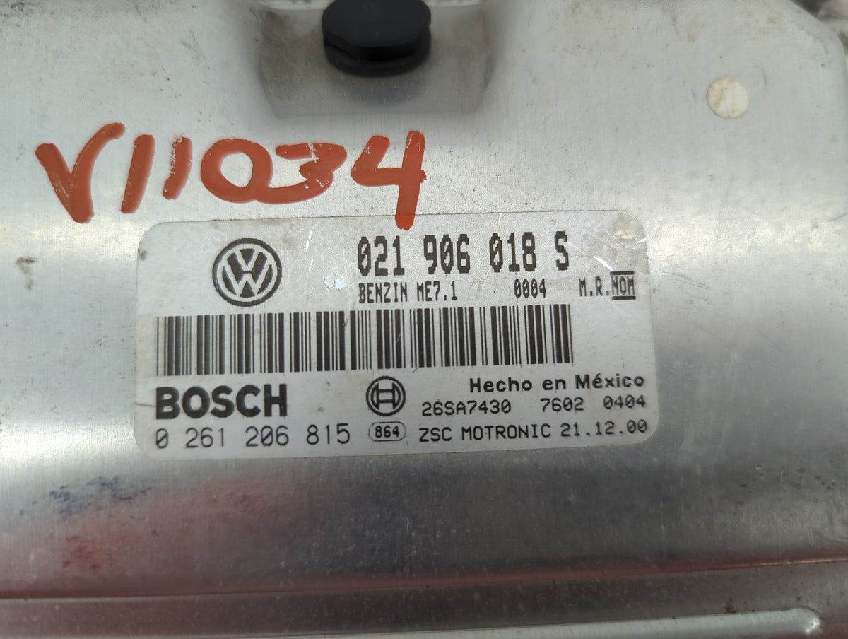 2001 Volkswagen Jetta PCM Engine Control Computer ECU ECM PCU OEM P/N:021 906 018 S 0 261 206 815 Fits OEM Used Auto Parts -
