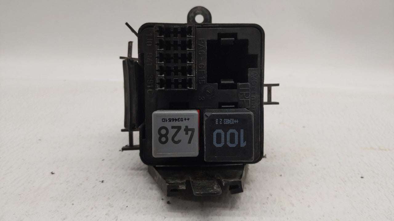 2000-2001 Volkswagen Jetta Fusebox Fuse Box Panel Relay Module P/N:1J0 919 506 K 1J0 941 389 B Fits OEM Used Auto Parts - Oe
