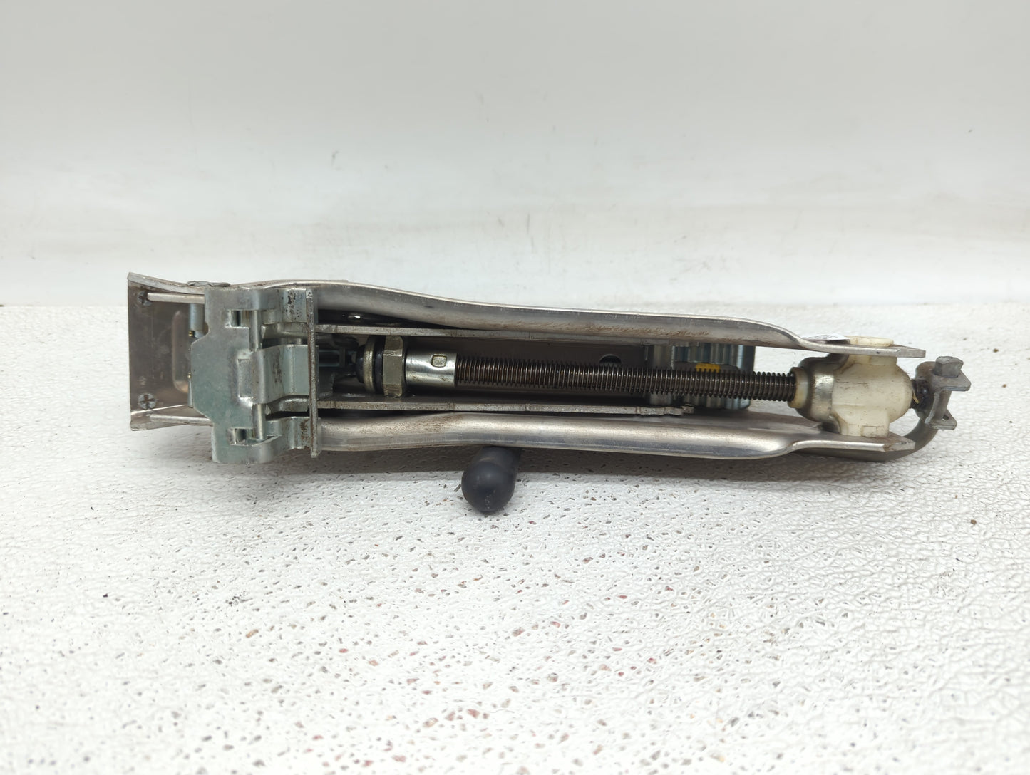 2001 Volkswagen Passat Spare Scissor Car Jack - Oemusedautoparts1.com