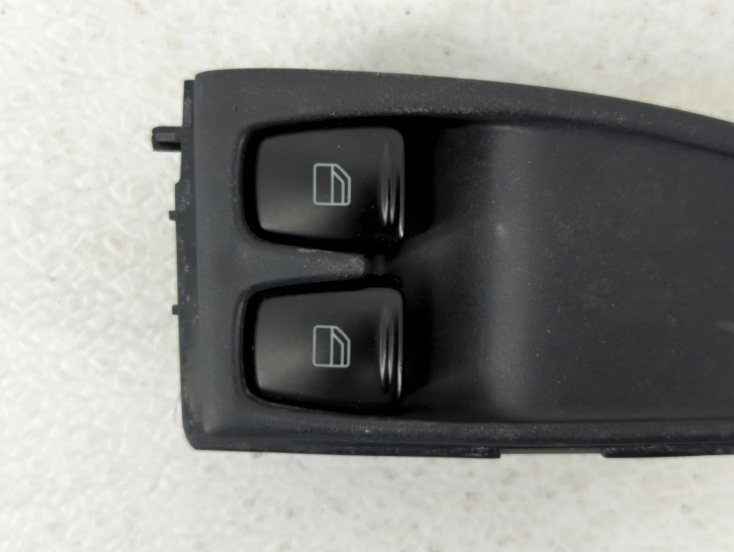 2001-2004 Volvo S40 Master Power Window Switch Replacement Driver Side Left P/N:30889747 Fits Fits 2001 2002 2003 2004 OEM U