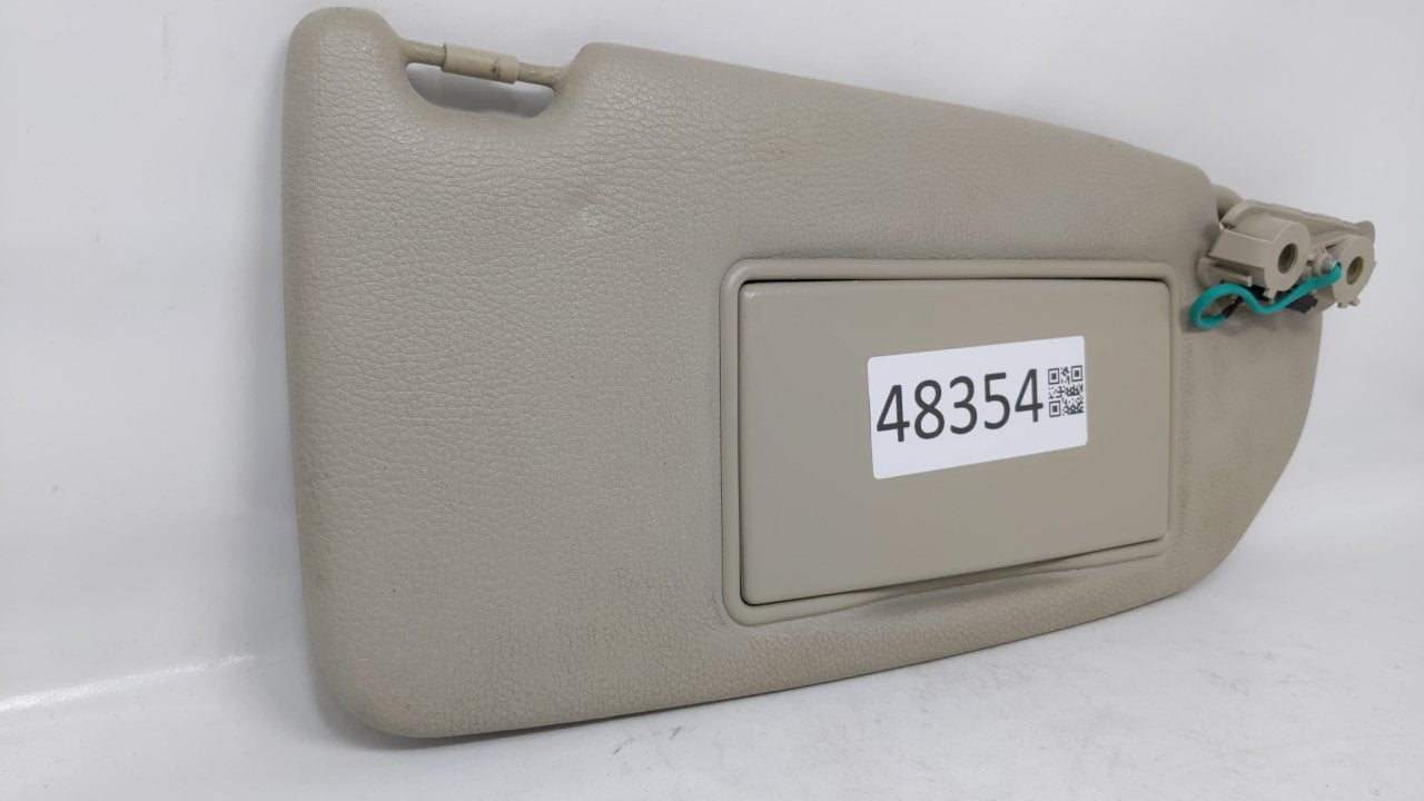 2001 Volvo S60 Sun Visor Shade Replacement Passenger Right Mirror Fits OEM Used Auto Parts - Oemusedautoparts1.com