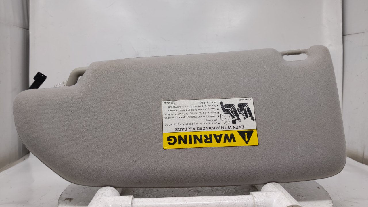 2001 Volvo S60 Sun Visor Shade Replacement Passenger Right Mirror Fits OEM Used Auto Parts - Oemusedautoparts1.com