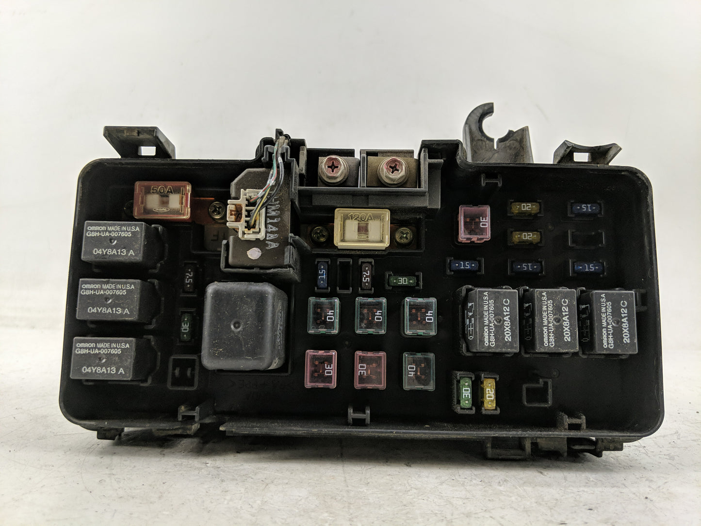 2001-2002 Acura Mdx Fusebox Fuse Box Panel Relay Module Fits Fits 2001 2002 OEM Used Auto Parts - Oemusedautoparts1.com