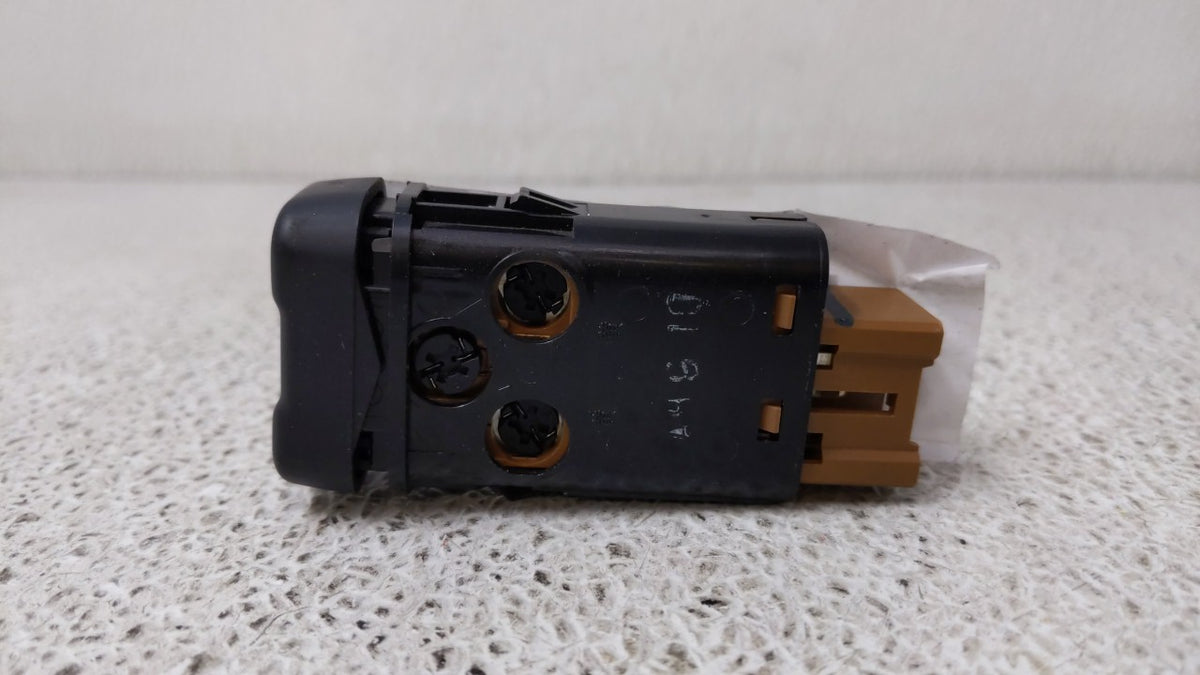 2002 Acura Mdx Heated Seat Driver Switch - Oemusedautoparts1.com
