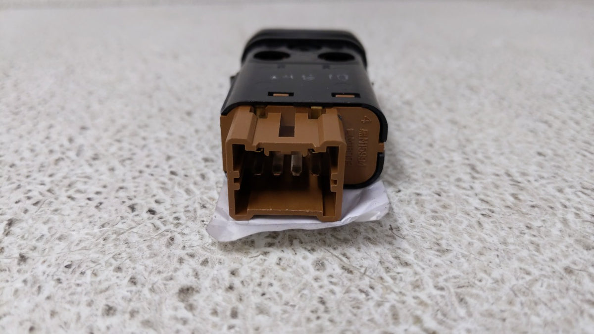 2002 Acura Mdx Heated Seat Driver Switch - Oemusedautoparts1.com