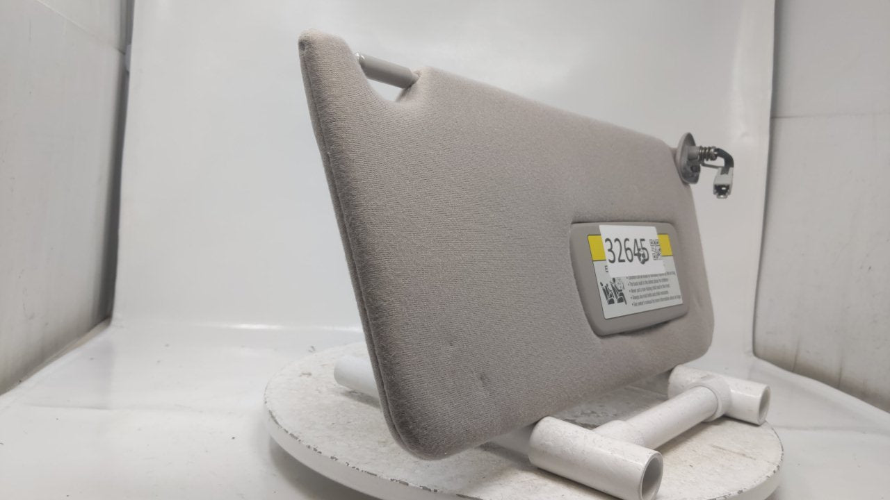 2002 Acura Mdx Sun Visor Shade Replacement Passenger Right Mirror Fits Fits 2001 OEM Used Auto Parts - Oemusedautoparts1.com
