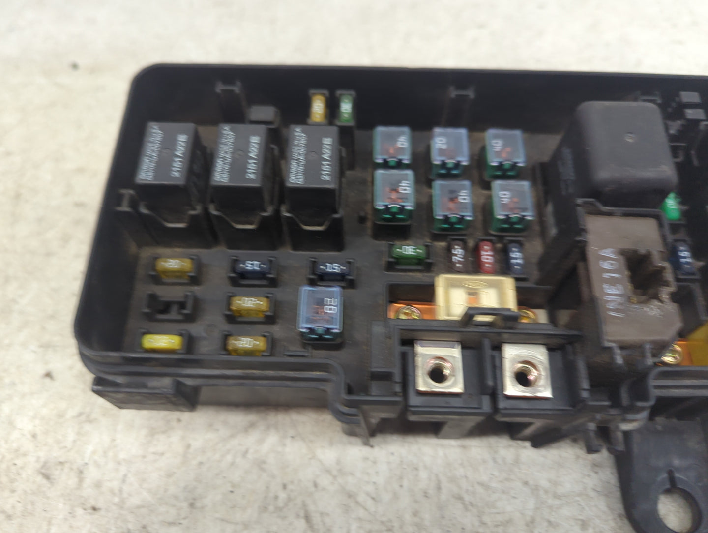 2002 Acura Tl Fusebox Fuse Box Panel Relay Module Fits OEM Used Auto Parts - Oemusedautoparts1.com