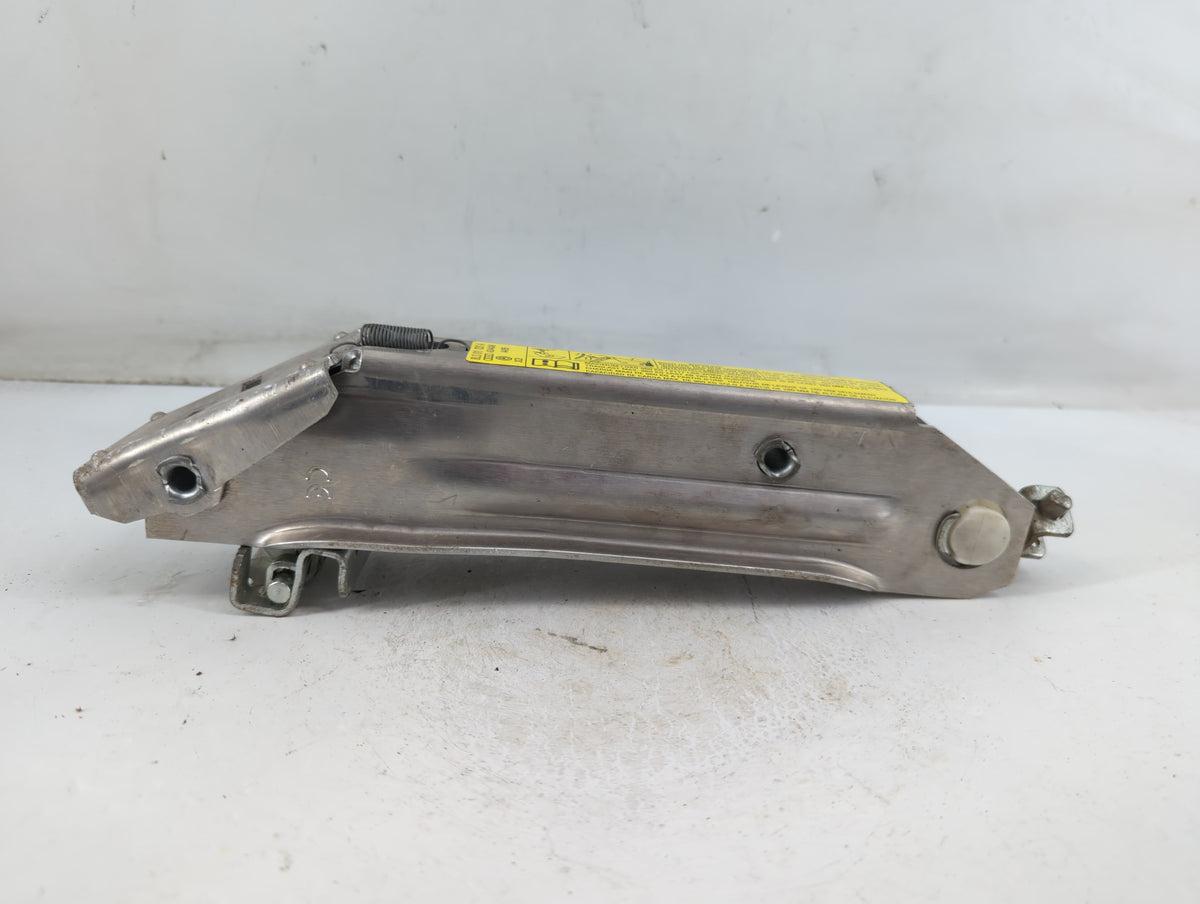 2002 Audi A3 Spare Scissor Car Jack - Oemusedautoparts1.com