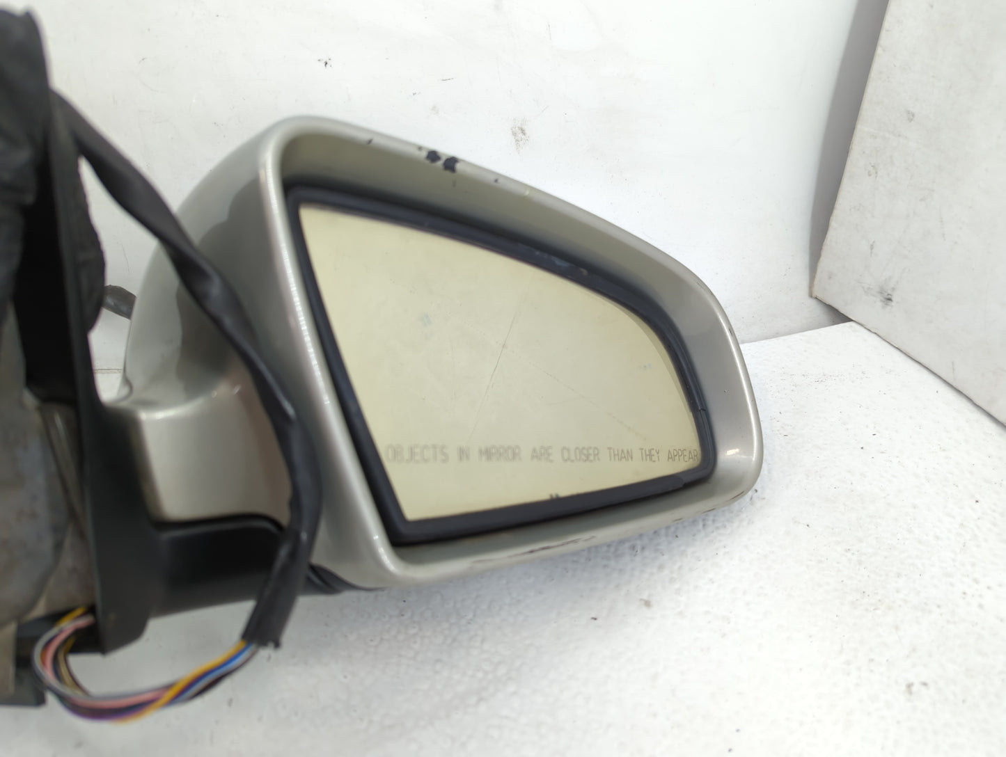 2002-2005 Audi A4 Passenger Side View Mirror - Right Door Mirror OEM Used - Oemusedautoparts1.com