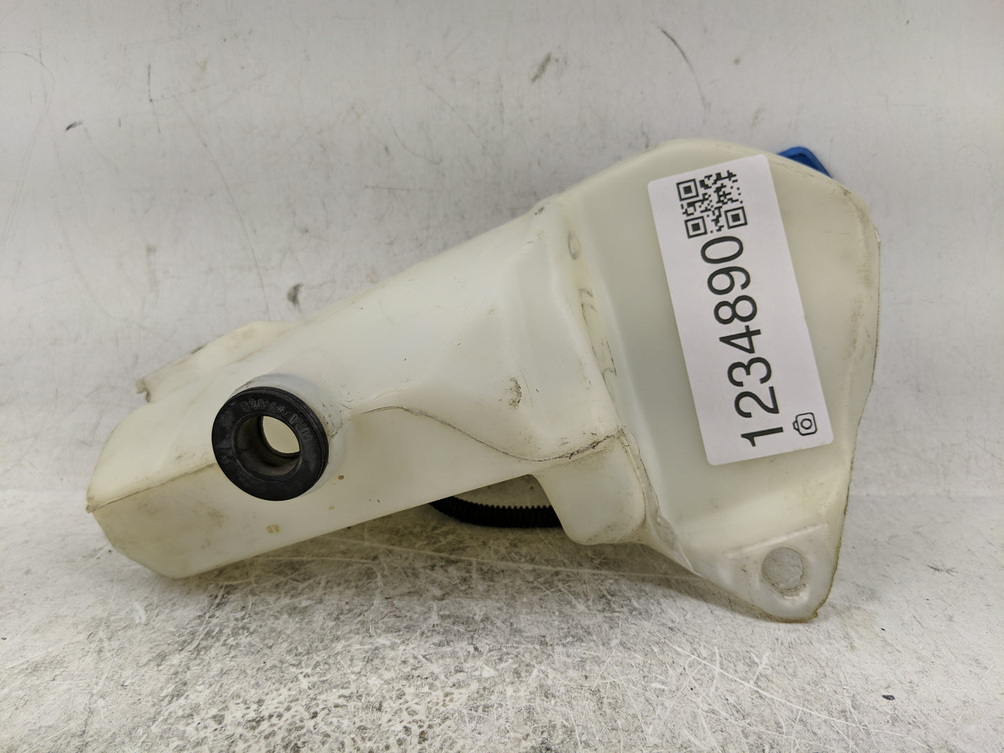 2002-2005 Audi A4 Windshield Washer Fluid Reservoir Bottle Oem - Oemusedautoparts1.com