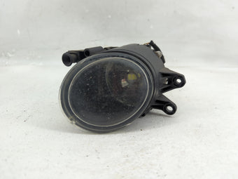 compare product 2002-2005 Audi A4 Passenger Right Oem Front Light Lamp