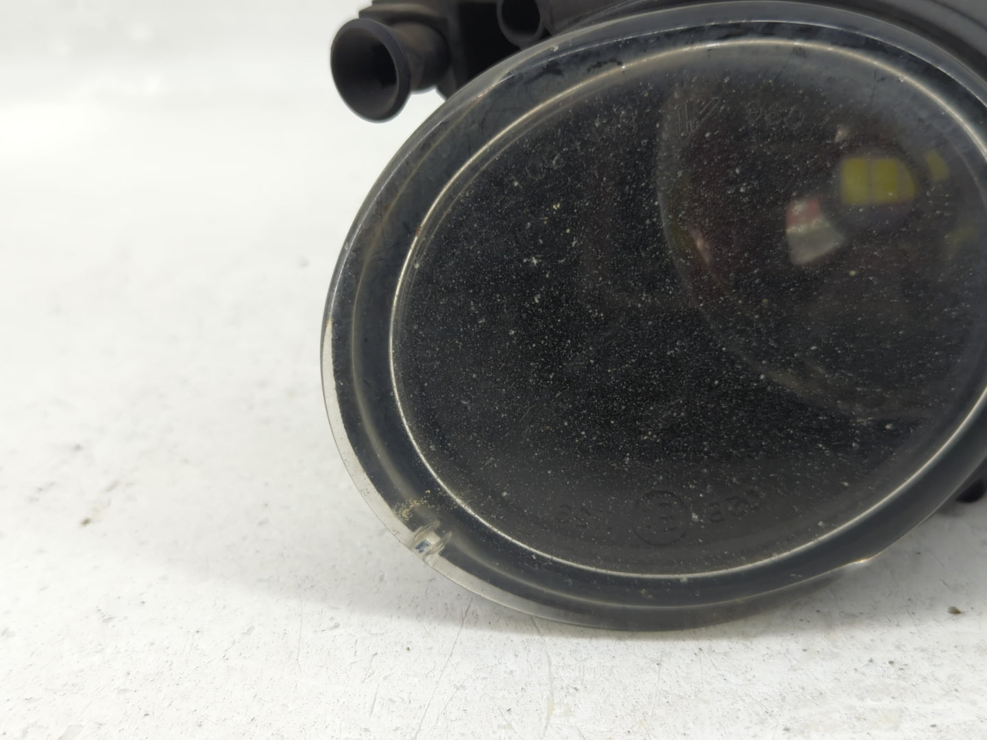 2002-2005 Audi A4 Passenger Right Oem Front Light Lamp - Oemusedautoparts1.com