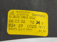 2002-2005 Audi A4 Passenger Right Oem Front Light Lamp - Oemusedautoparts1.com
