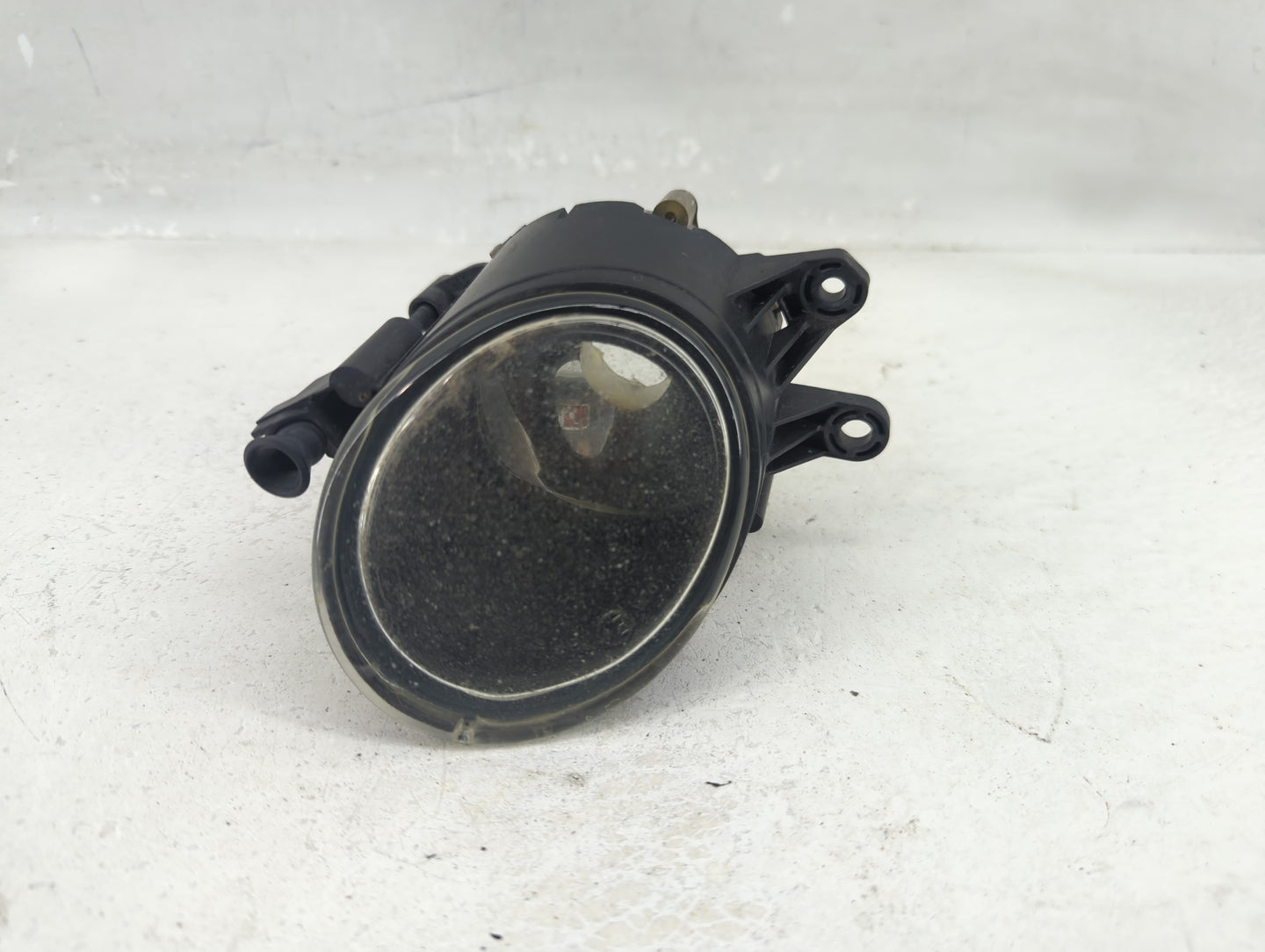 2002-2005 Audi A4 Passenger Right Oem Front Light Lamp - Oemusedautoparts1.com