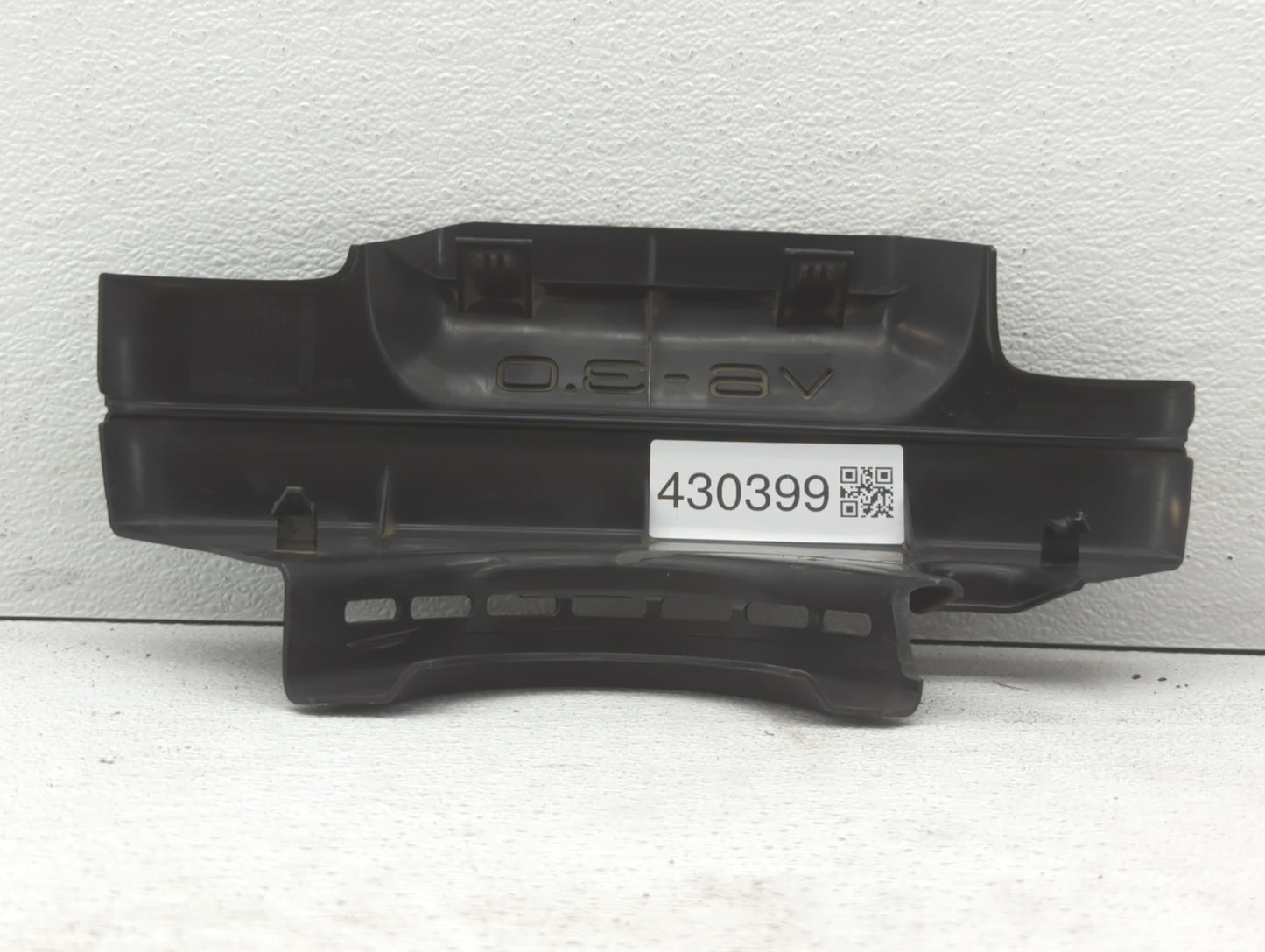 2002 Audi A4 Engine Cover - Oemusedautoparts1.com