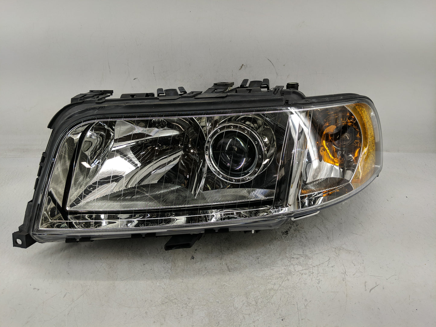 Audi A8 Driver Left Oem Head Light Headlight Lamp - Oemusedautoparts1.com