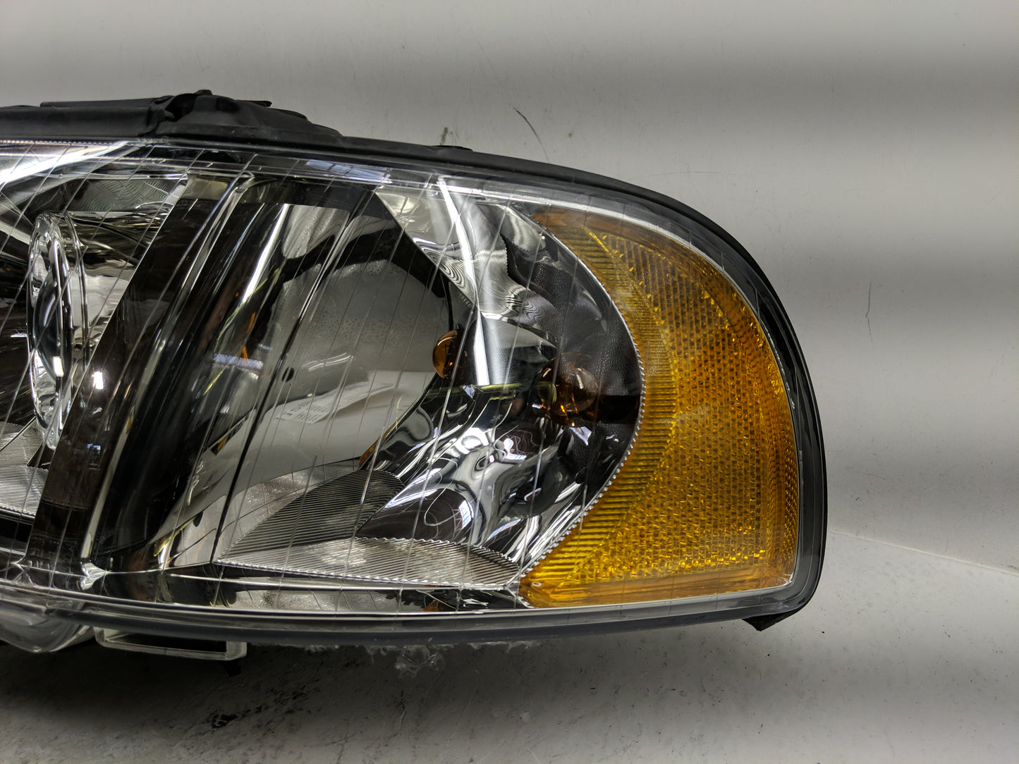 Audi A8 Driver Left Oem Head Light Headlight Lamp - Oemusedautoparts1.com